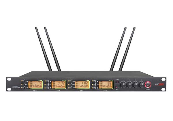 一拖四無(wú)線話筒主機(jī) VS-1004M